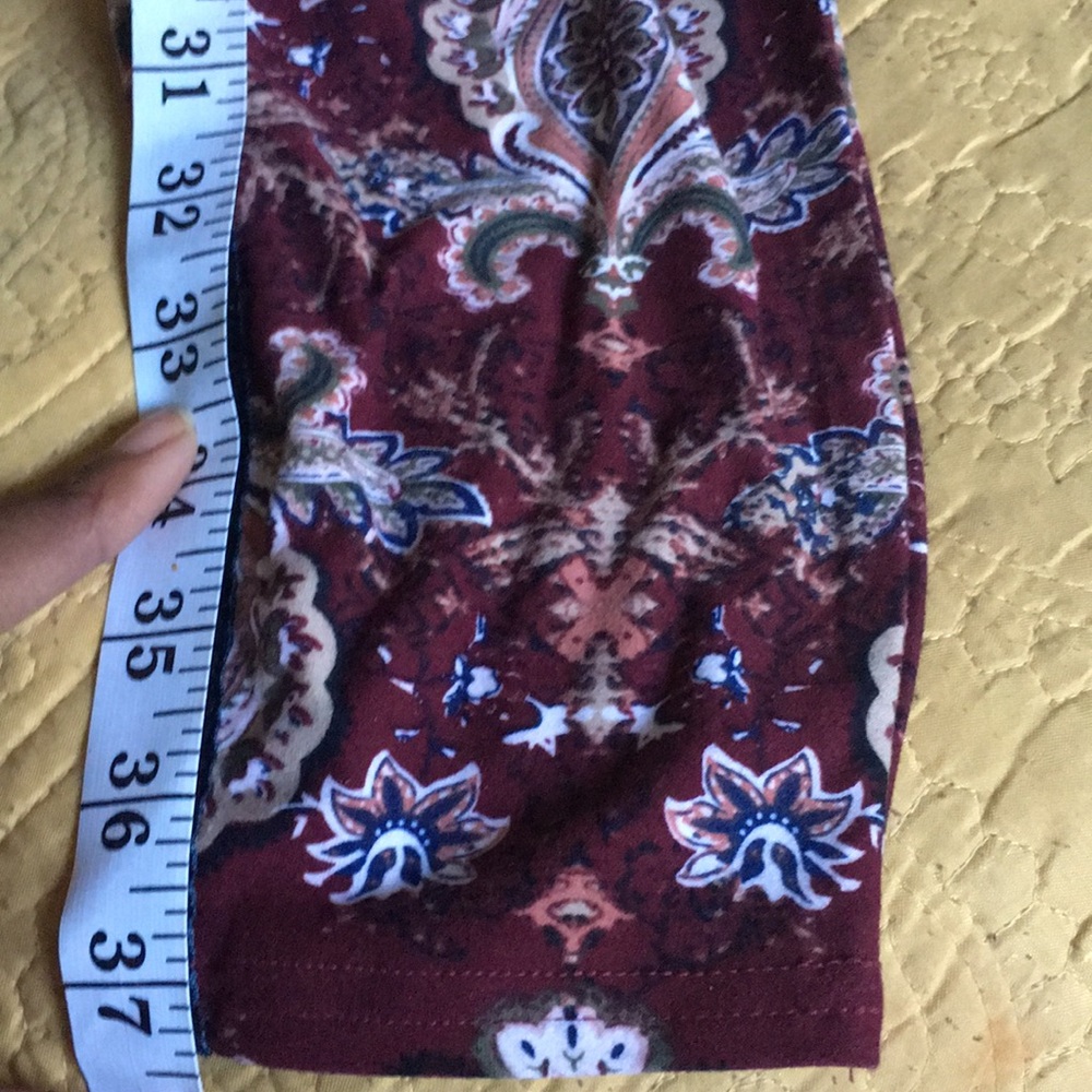Paisley Design stretch Tights - Picture 5 of 6